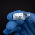 ¿Las vacunas contra el COVID podrían reducir su esperanza de vida?